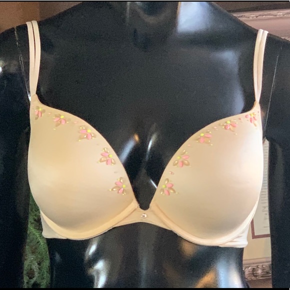 “VICTORIA’S SECRET” Push-Up BraSize 34DDNWT
